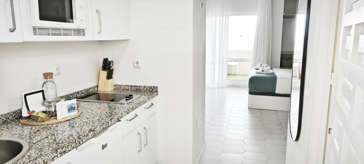 Estreno Benalbeach Vistas Al Mar Estudio Deluxe เบนัลมาเดนา ภายนอก รูปภาพ
